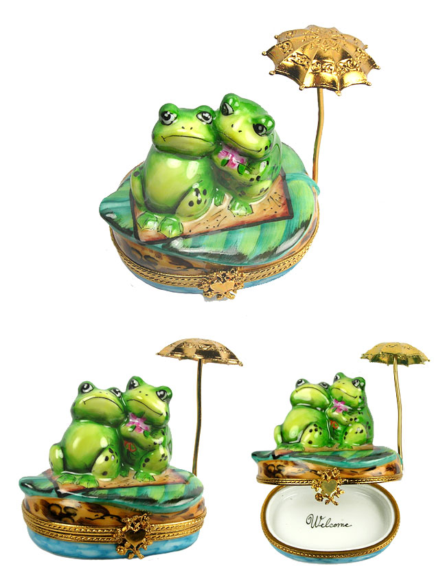 frogs under parasol