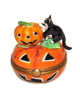 Limoges box black cat climbing on two jack o'lanterns