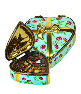 heart candy box turquoise with flowers