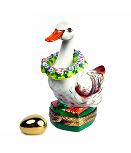 Spring goose with flower wreath and gold egg