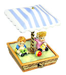 Toddlers in sandbox Limoges box