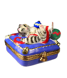 artoria cat playing with ornaments Limoges box