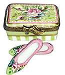 shoebox with shoes - Victoria pattern Limoges box